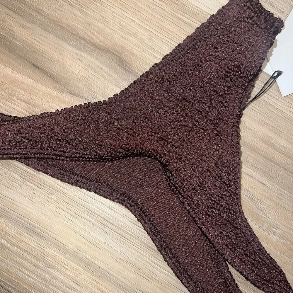 Bond-Eye Swim Bottoms - Picture 5 of 8